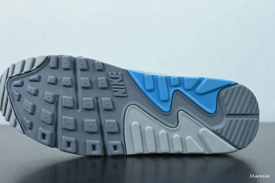  DC4466-001 Air Nike O-W 90 Moscow Max 0918